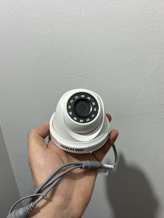 Продам камеры hiWatch, Hikvision