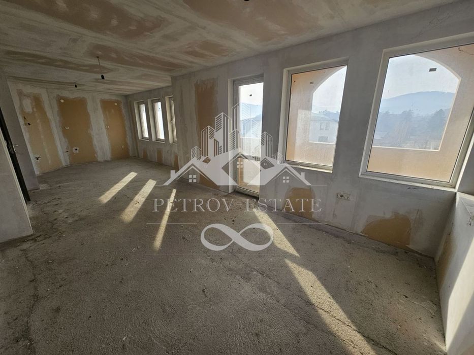 3-стаен в Пазарджик, област-гр.Велинград площ 104 цена 85000