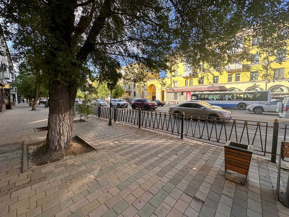 В продаже кафе BAVARIA Назарбаева 47