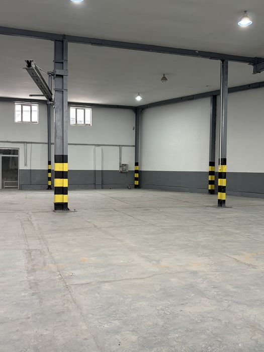 Склад помещение для сухих товаров