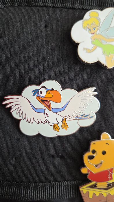 Колекционерска дисни значка (Disney pin)
