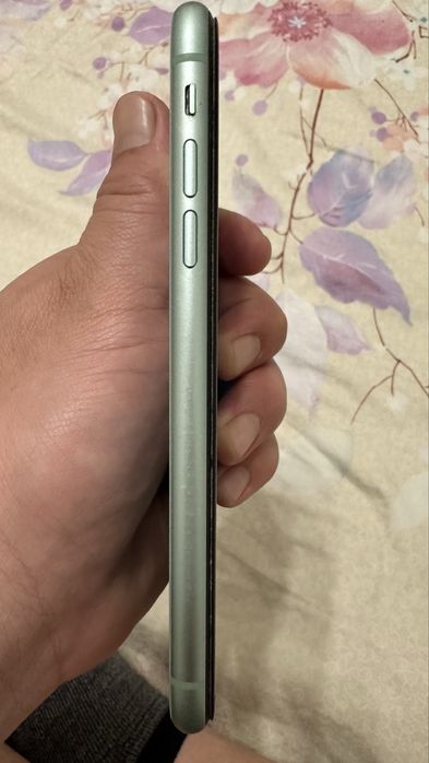 Айфон 11 128г срочно