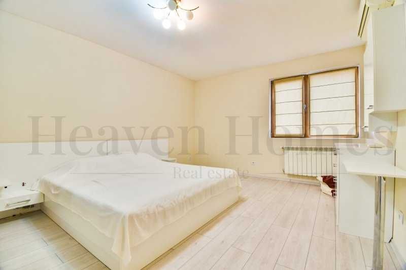 Продава се Тристаен апартамент в София, Витоша - 145 кв.м за 6 €/кв.м - Снимка #6