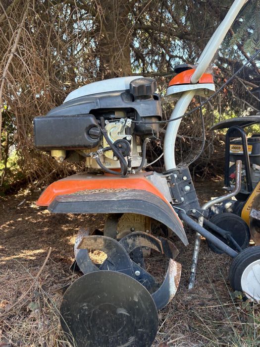 Inchiriez/vand motocultor sthil
