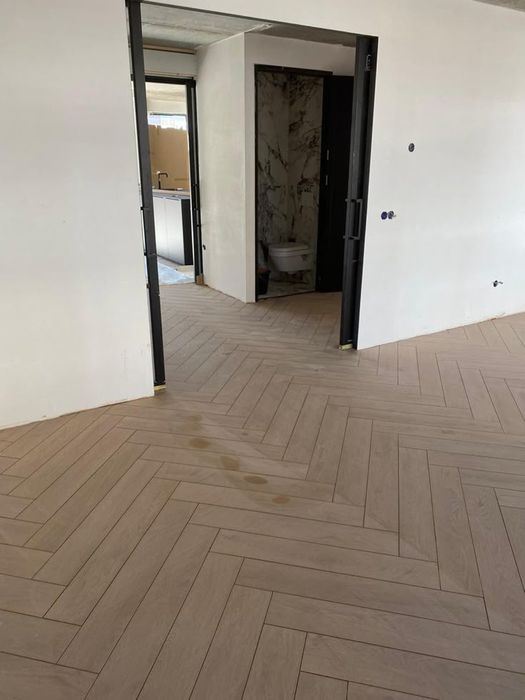 Укладка кварц винила,SPC, ламинат