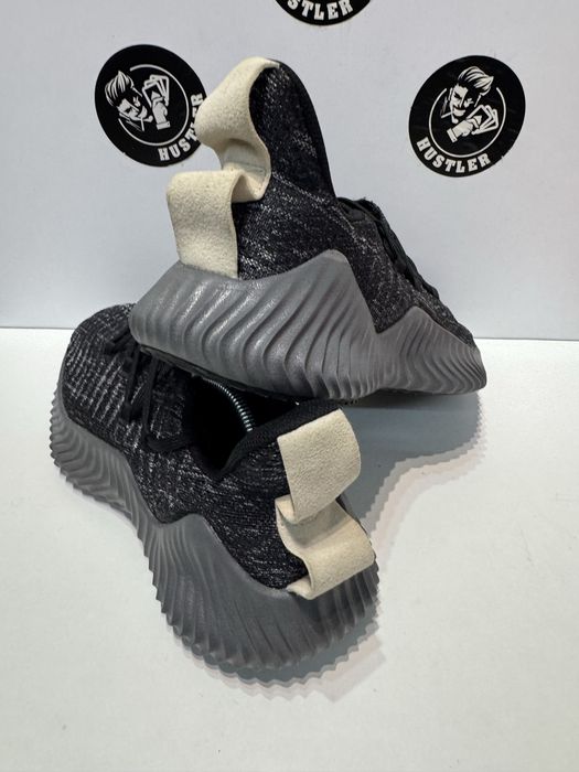 Маратонки ADIDAS ALPHABOUNCE . Номер 44.5