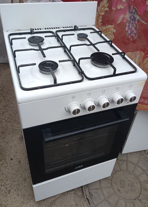 Газ плиты продам