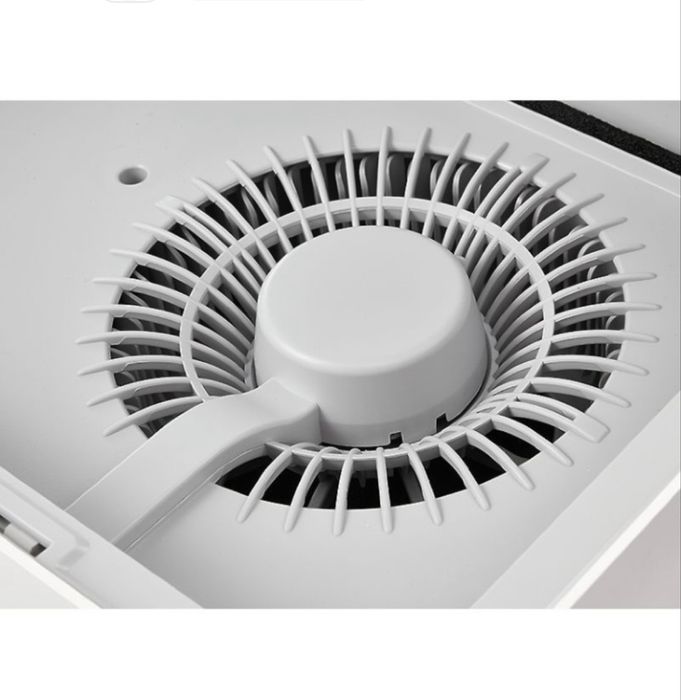 Продам очиститель воздуха «Новый» !