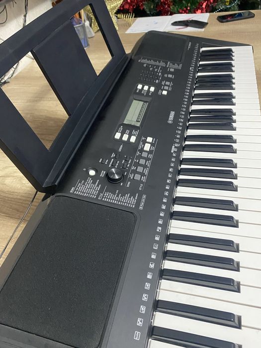 Синтезатор YAMAHA