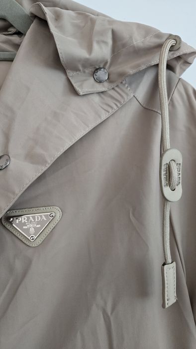 Дамско яке PRADA, ново, размер  S