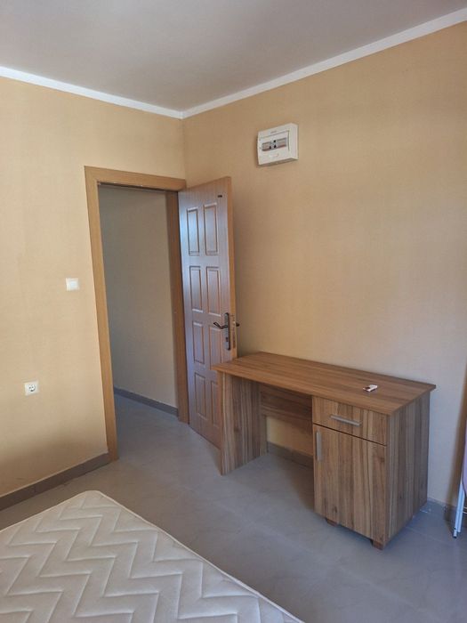 Дава се под наем Двустаен апартамент в София, Манастирски ливади - 50 кв.м за 1926.27 € - Снимка #2