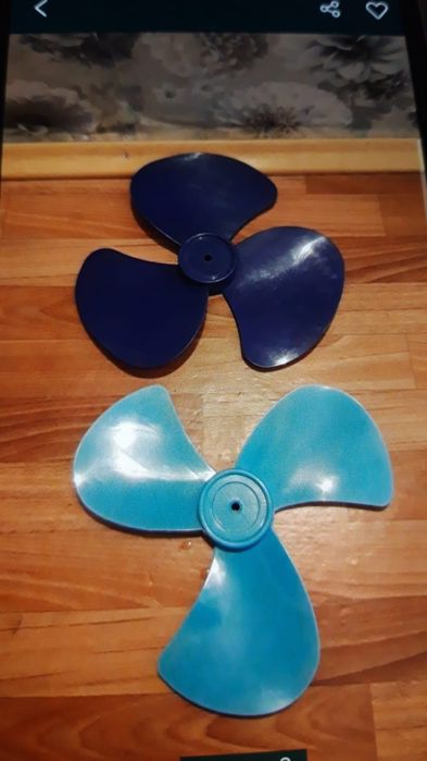 Лопости-вертушки.