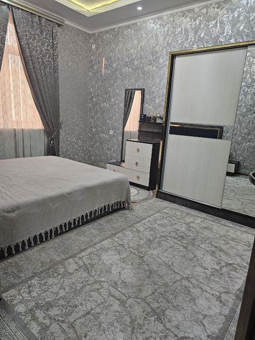 Аренда метро беруни 3.хонали оилага берилади