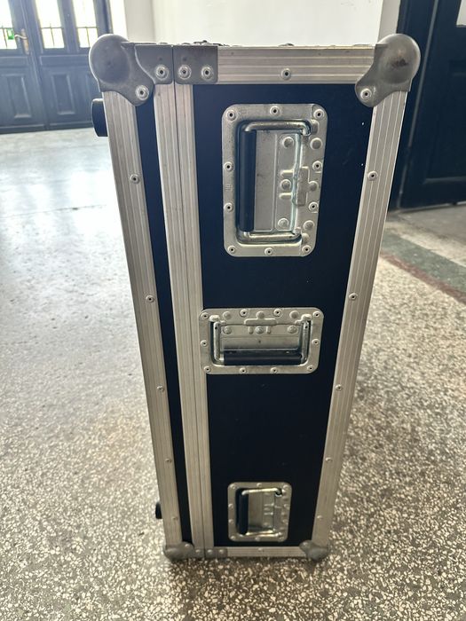 Case pentru mixer digital Behringer X32