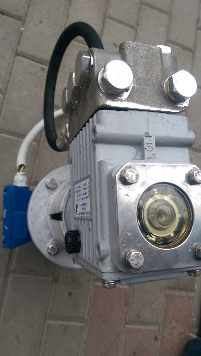 Speck 140 Bar 10.6 lpm Pompa de spălat inox sub presiune NP10 / 10-14