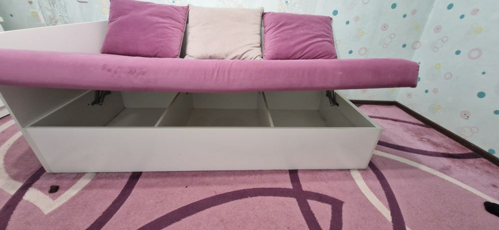 Продам  детский кровать