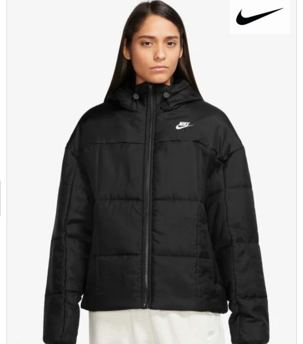 Яке Nike M размер