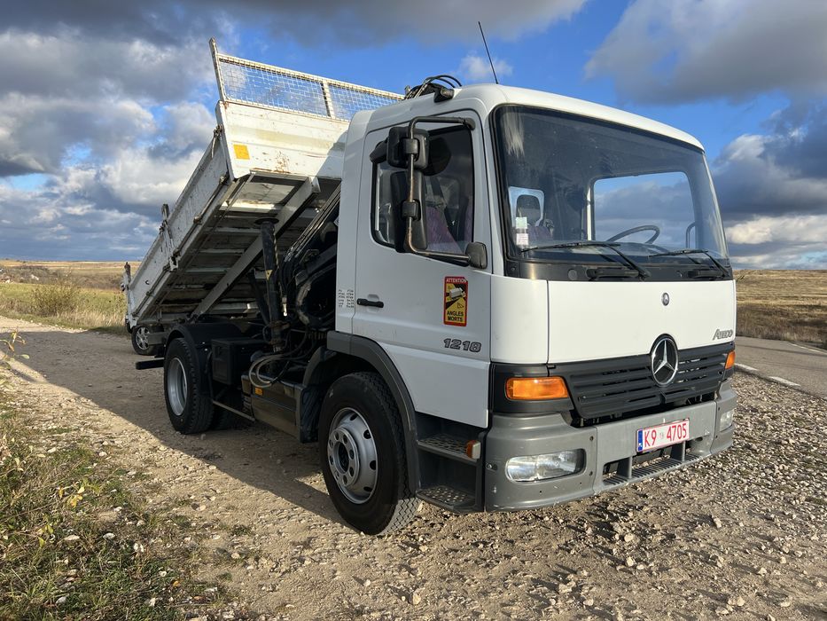 Mercedes atego basculabil cu macara