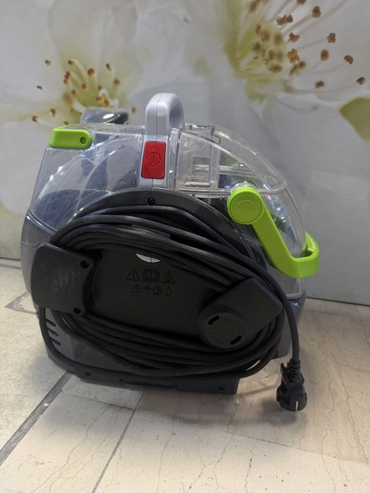 Перяща прахосмукачка Bissell SpotClean Pet Pro