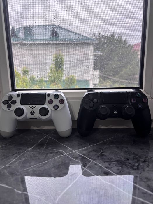Джостики Playstation 4