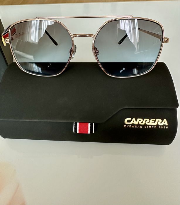 Слънчеви очила Carrera
