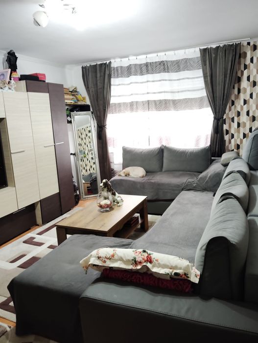 Vând apartament PB mare 3Cam. Zona Rogerius