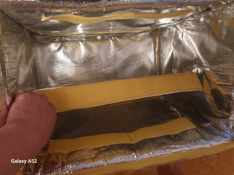 Продам термо сумку Яндек Еда