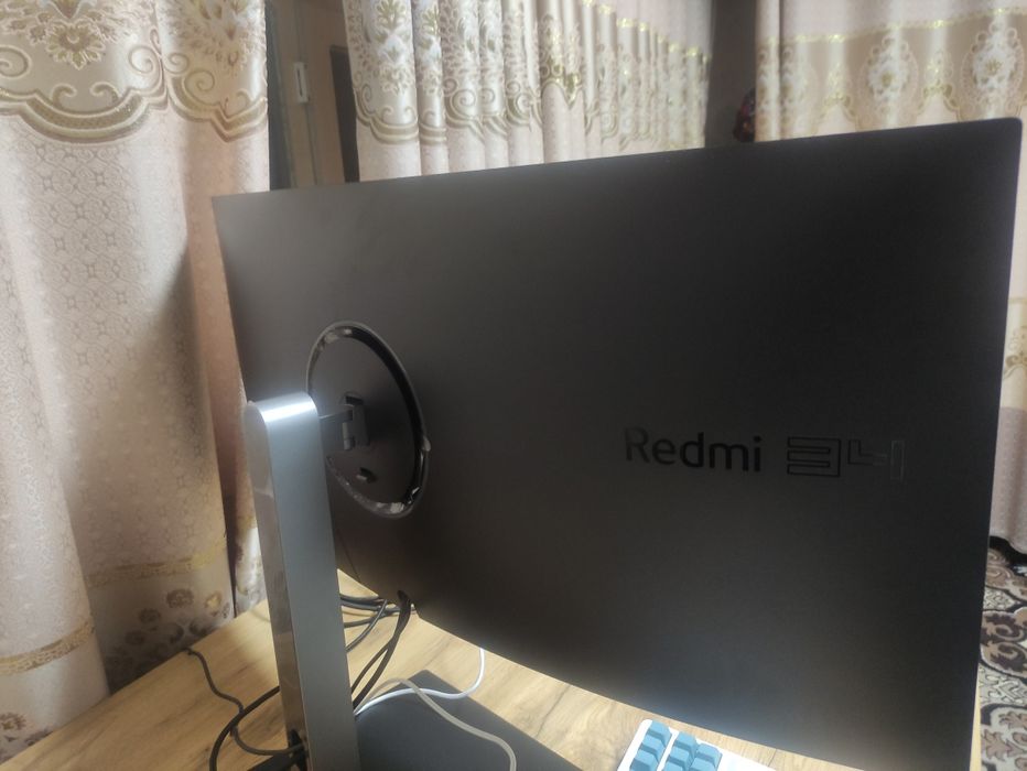 Redmi monitor 34