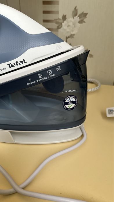 Утюг Tefal новый