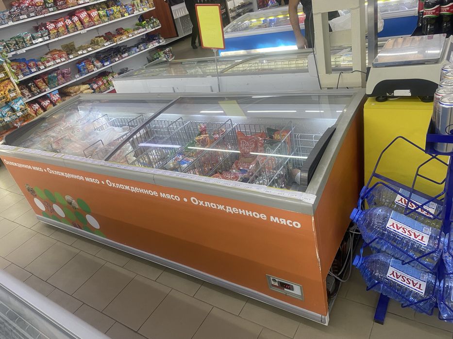 Продам бонету, холодильную витрину