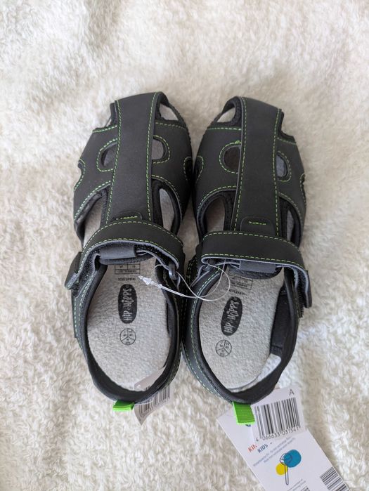 Детски сандали за момче