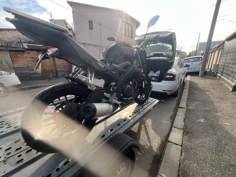 Yamaha mt 125 yzf 125 R