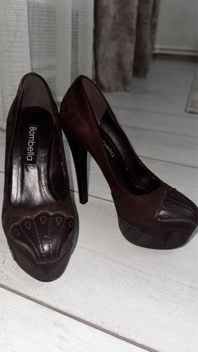 Женские туфли