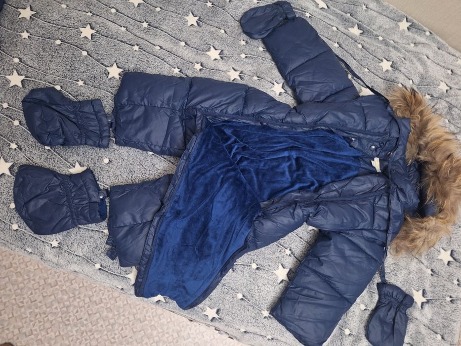 Куртка на 9-12 мес