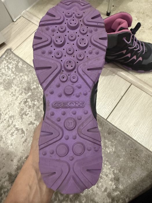 Демисезонные ботинки Geox с мембраной Amphibiox