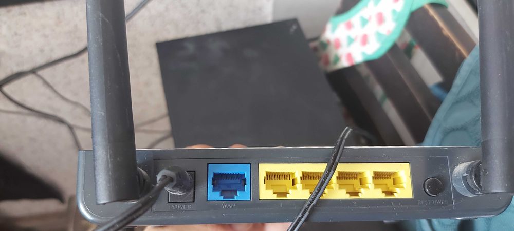 Рутер tenda с две антени