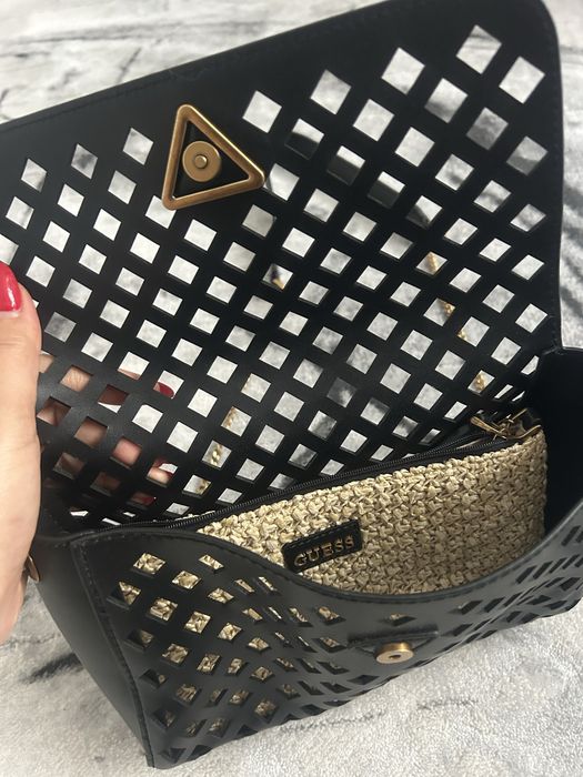 Нова чанта Гес еко кожа