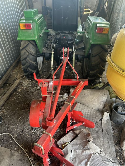 Tractoras ZUBR nou!