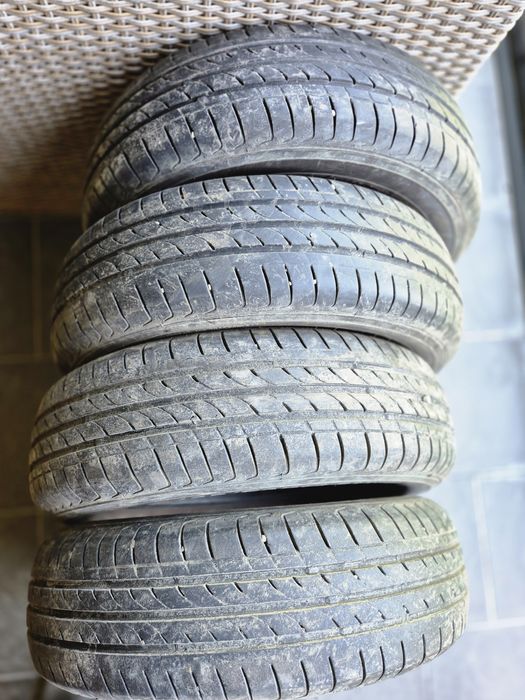 Anvelope vara - Dacia Spring 165/70/R14 - 2 ani utilizate