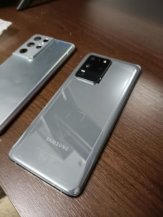 Samsung S20 Ultra 5G . 128Gb 12G. Dualsim