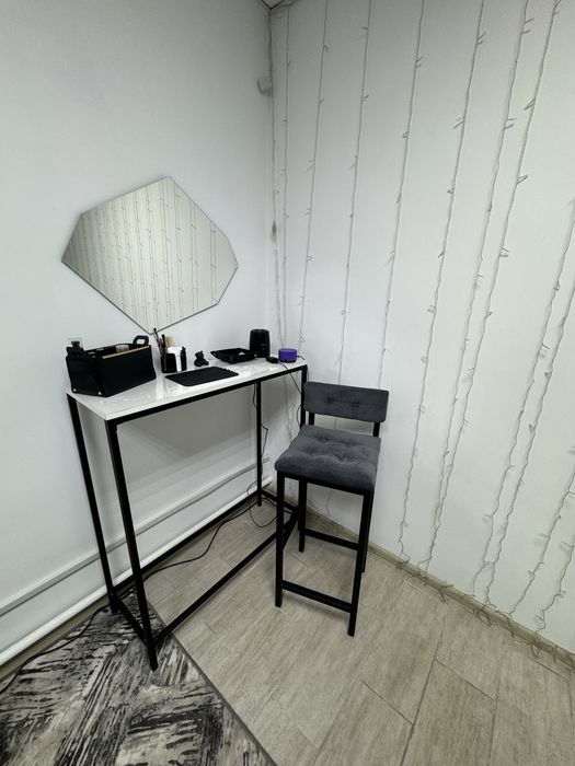 Продам кушетку для наращивания ламинирования