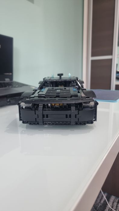 LEGO Technic Batman Batmobile 42127, 1360 piese