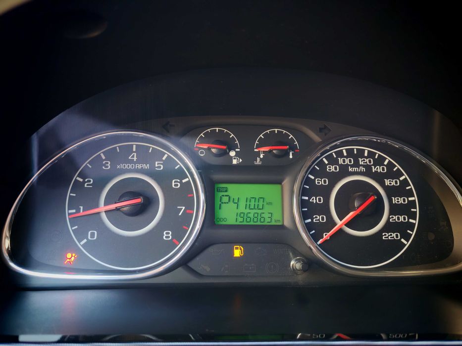 Шевралет жентра...