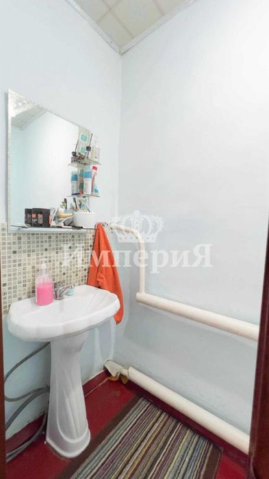 Продается добротный дом. Анна С. Империя