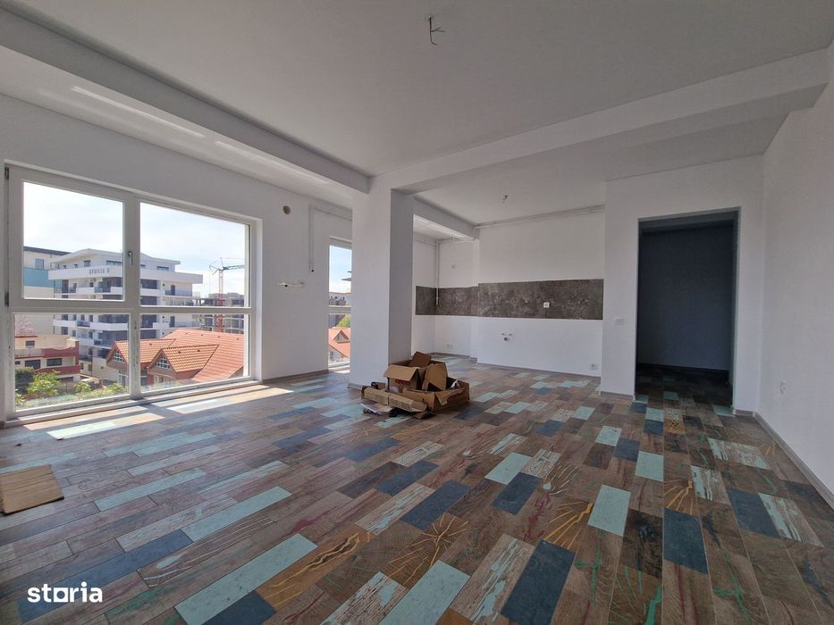 Mamaia Nord (Market Lidl)-Garsoniera 44mp, finisata-63.500e tva inclus