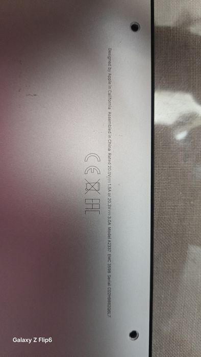 Macbook air A2337 8/256