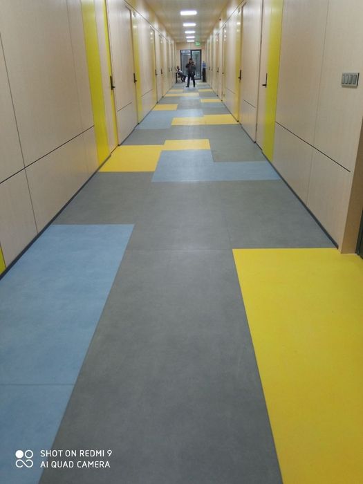 Lelonim yopishtiramiz  nalivnoy pol quyamiz Laminat teramiz Tarket ter