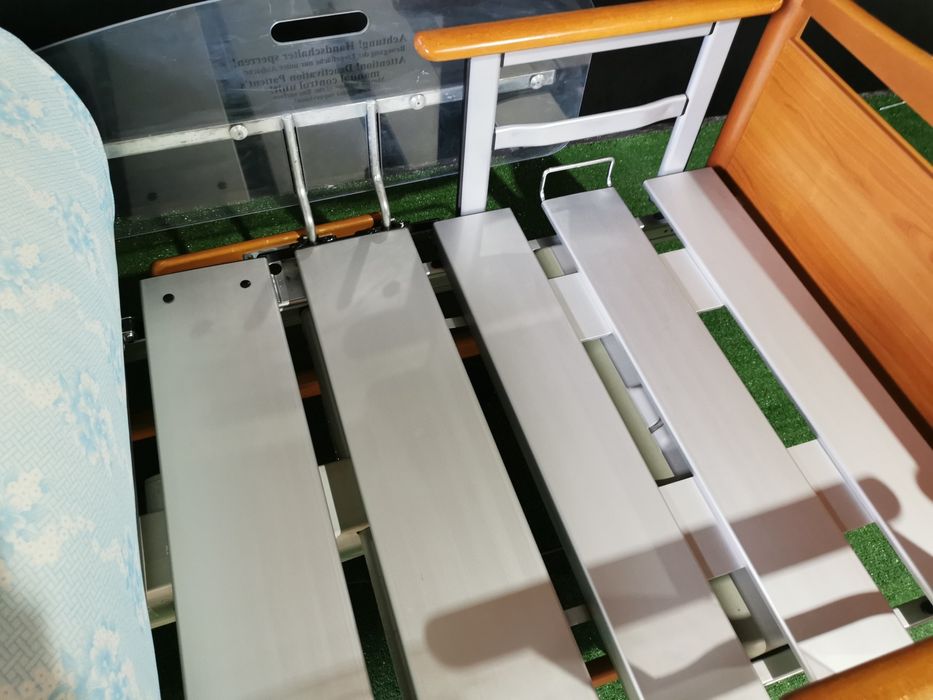 Електрическо болнично легло