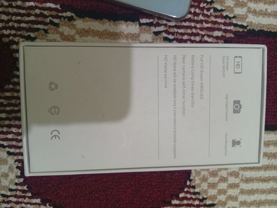Smart phone sotiladi