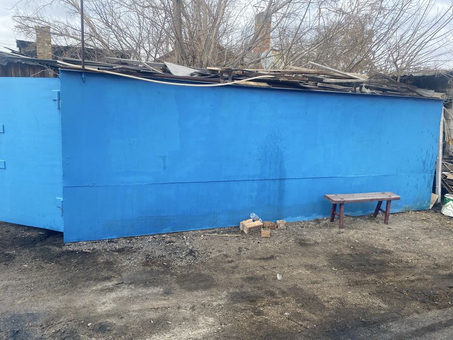 Металлический гараж